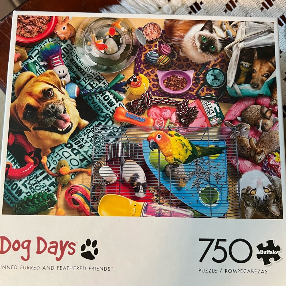 750 pc puzzle Dog Days -like new